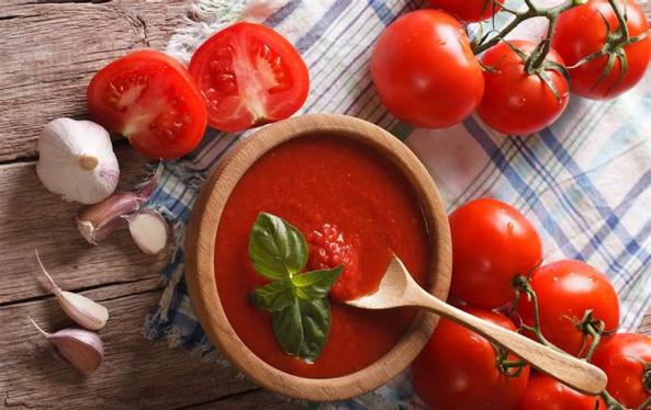 آنچه باید از رب گوجه فرنگی تازه بدانید