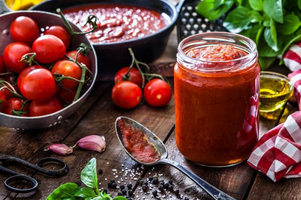 تولید رب گوجه فرنگی یک کیلویی